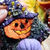 Miniature : Broche et pince - Pumpkin witch 