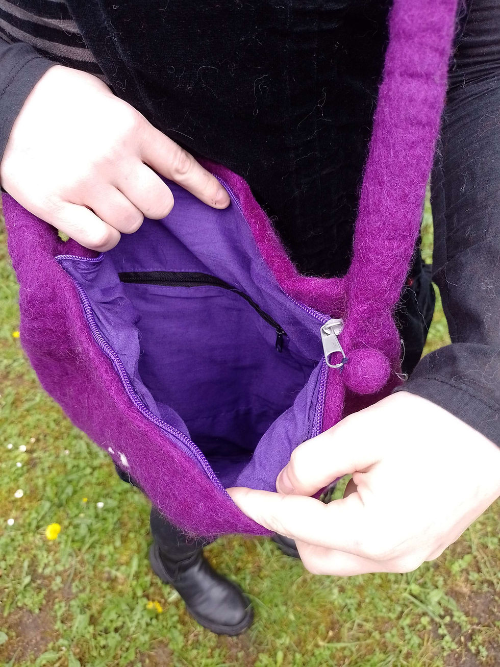 Miniature : Sac violet champignons faeriques 