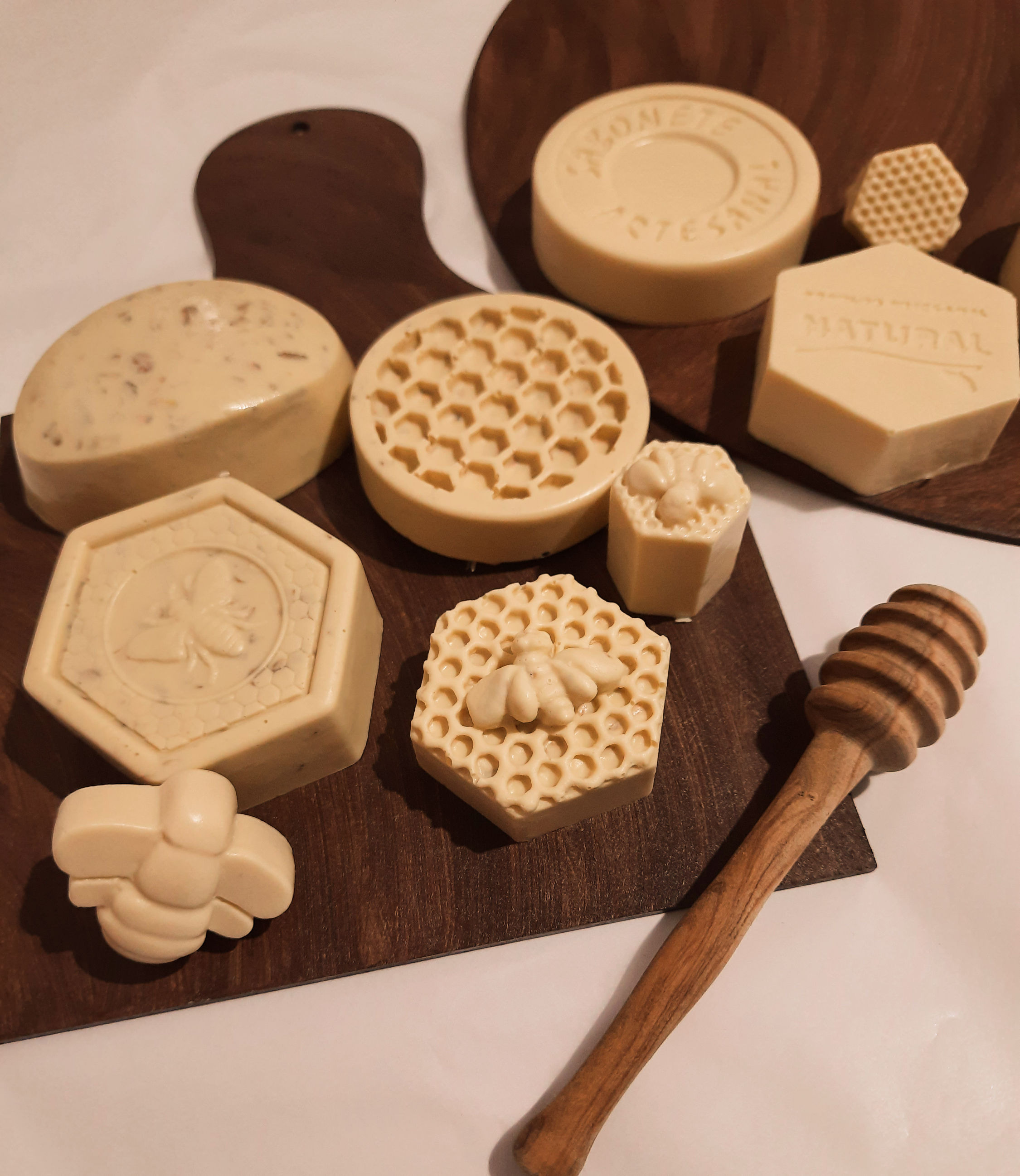 Coleção mel - sabonete colmeia