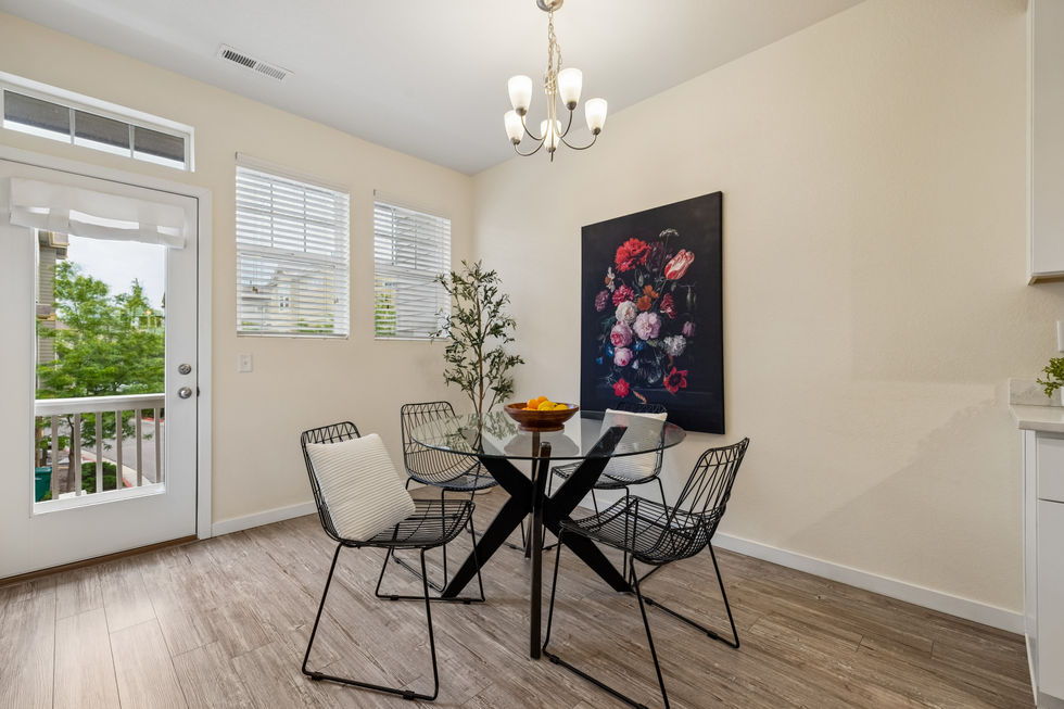 Hummingbird Home Staging and Design_Vacant Home Staging