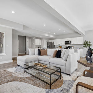 Hummingbird Home Staging and Design_Vacant Staging