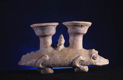 פסל קרמיקה של שבט הטפז'ו