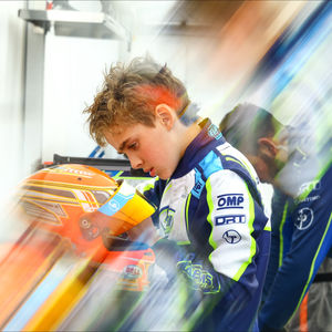 Paddockfoto's/ OFF TRACK 