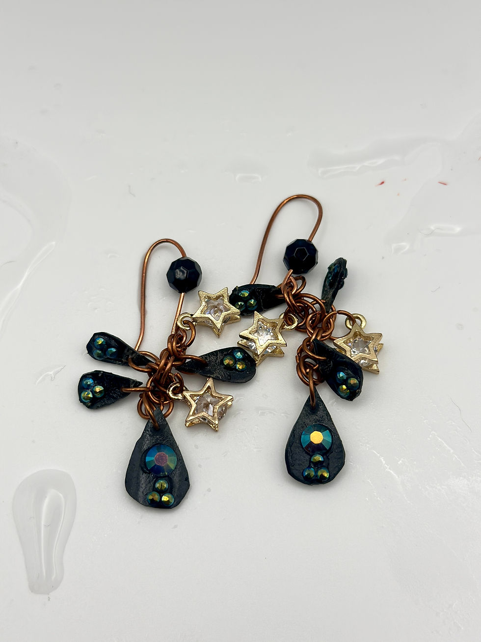 Pikkukuva: Fallen Star Comet Earrings