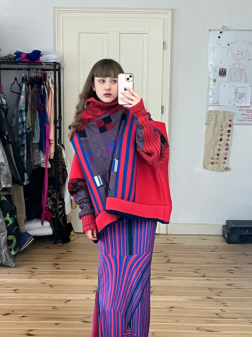 Miniatura: UNIQUE PATRIOTIC TURTLENECK