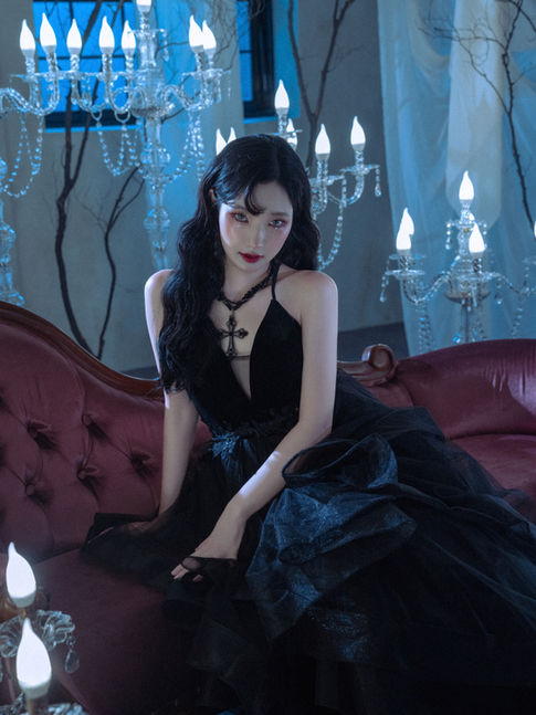 뱀파이어 블랙드레스