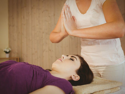 How to Prepare for Your First Holistic Therapy Appointment: A Gentle Guide to Reiki and Sound