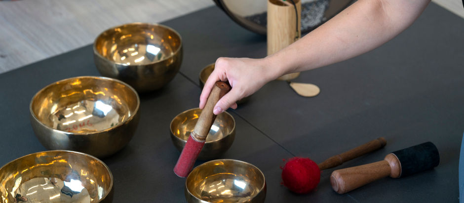 How Sound Therapy Soothes the Mind and Body: Gentle Vibrations for Deep Calm