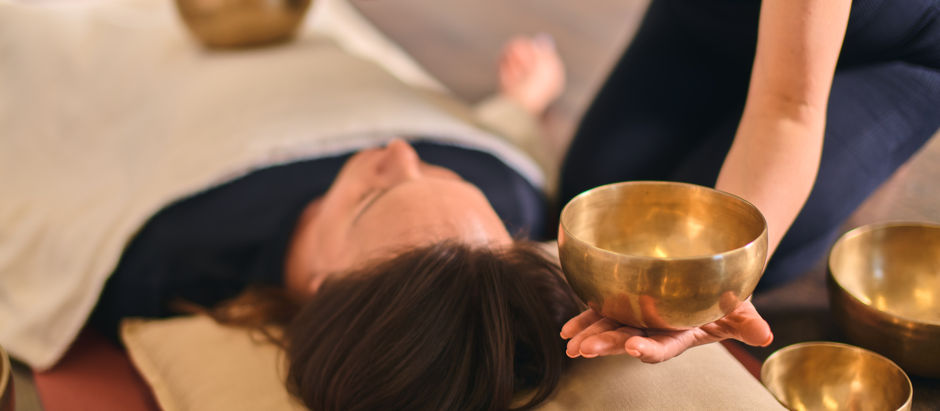 Vibrations that Heal: The Science of Sound Therapy for Mind and Spirit