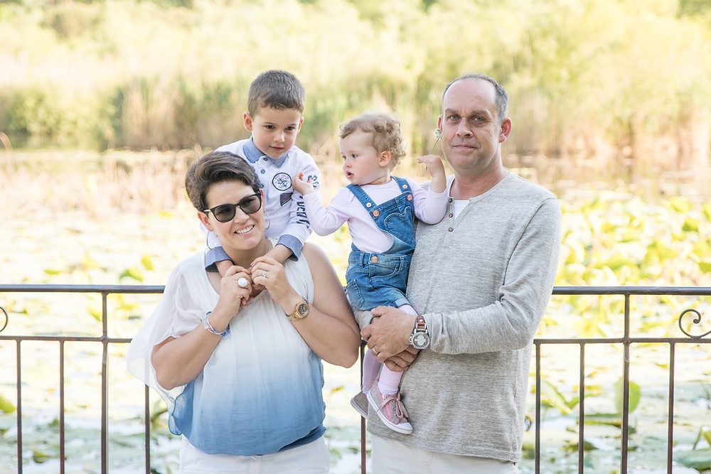 Seance photo en Famille à l'Etang de Fontmerle - Mougins