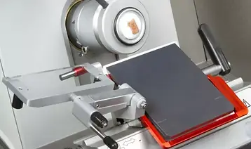 leicacryostat.webp