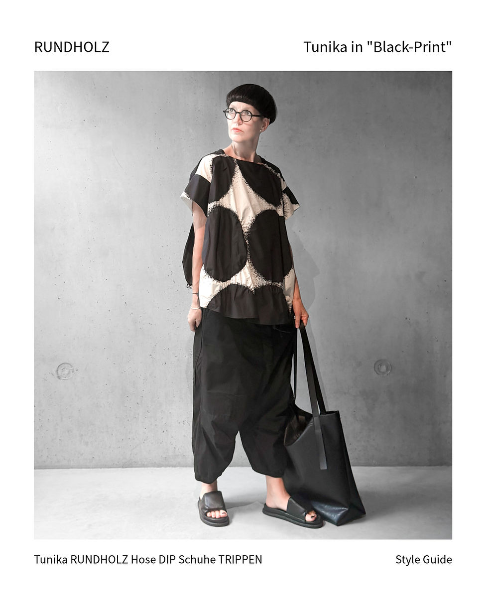 Miniaturbild: Tunika-Bluse in "Black-Print" mit Dots von RUNDHOLZ