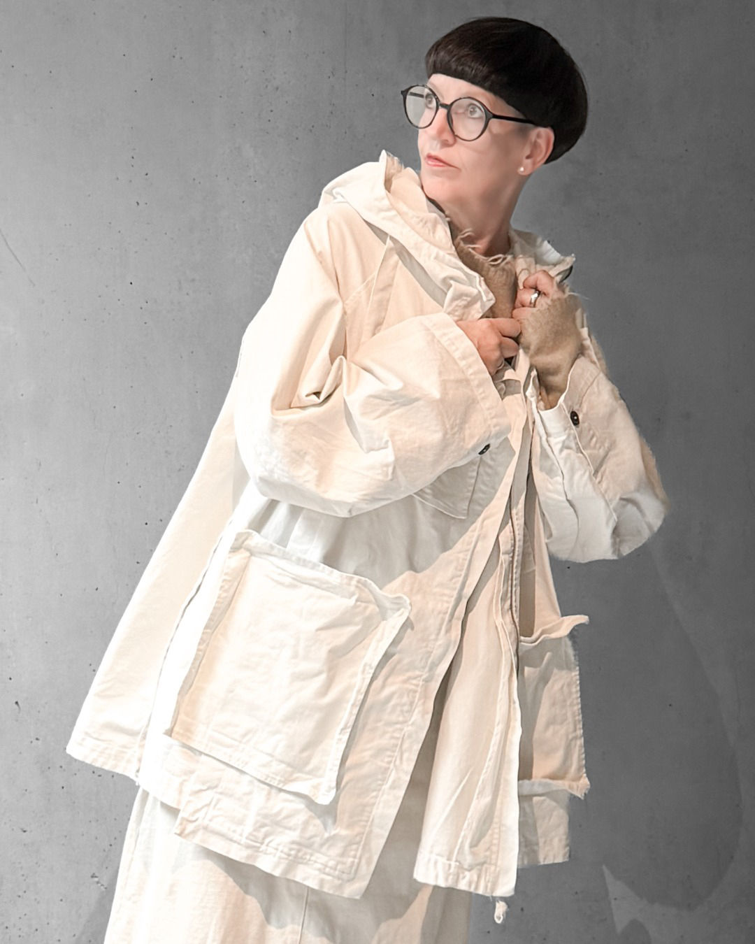 RUNDHOLZ DIP - Parka mit Kapuze in "Ivory"