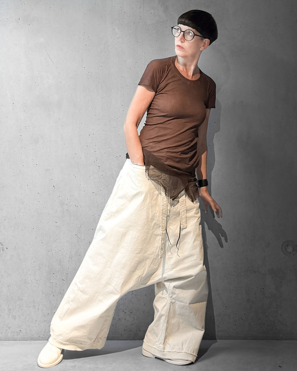 Miniaturbild: T-Shirt mit Baumwoll-Mash Bund in "Henna-Cloud"  von  RUNDHOLZ DIP