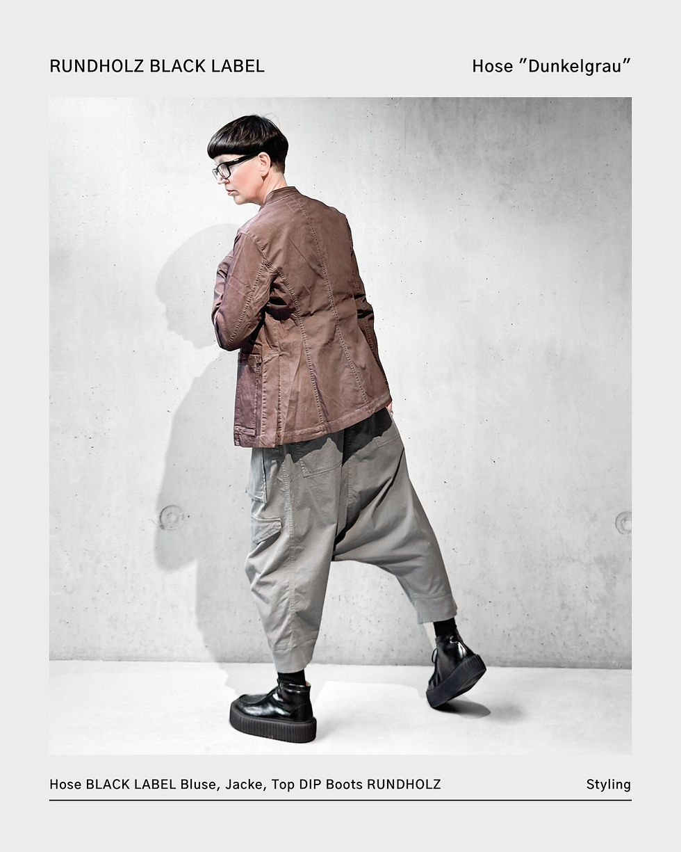 Miniaturbild: Bündchen-Hose mit Tiefschritt von RUNDHOLZ BLACK LABEL