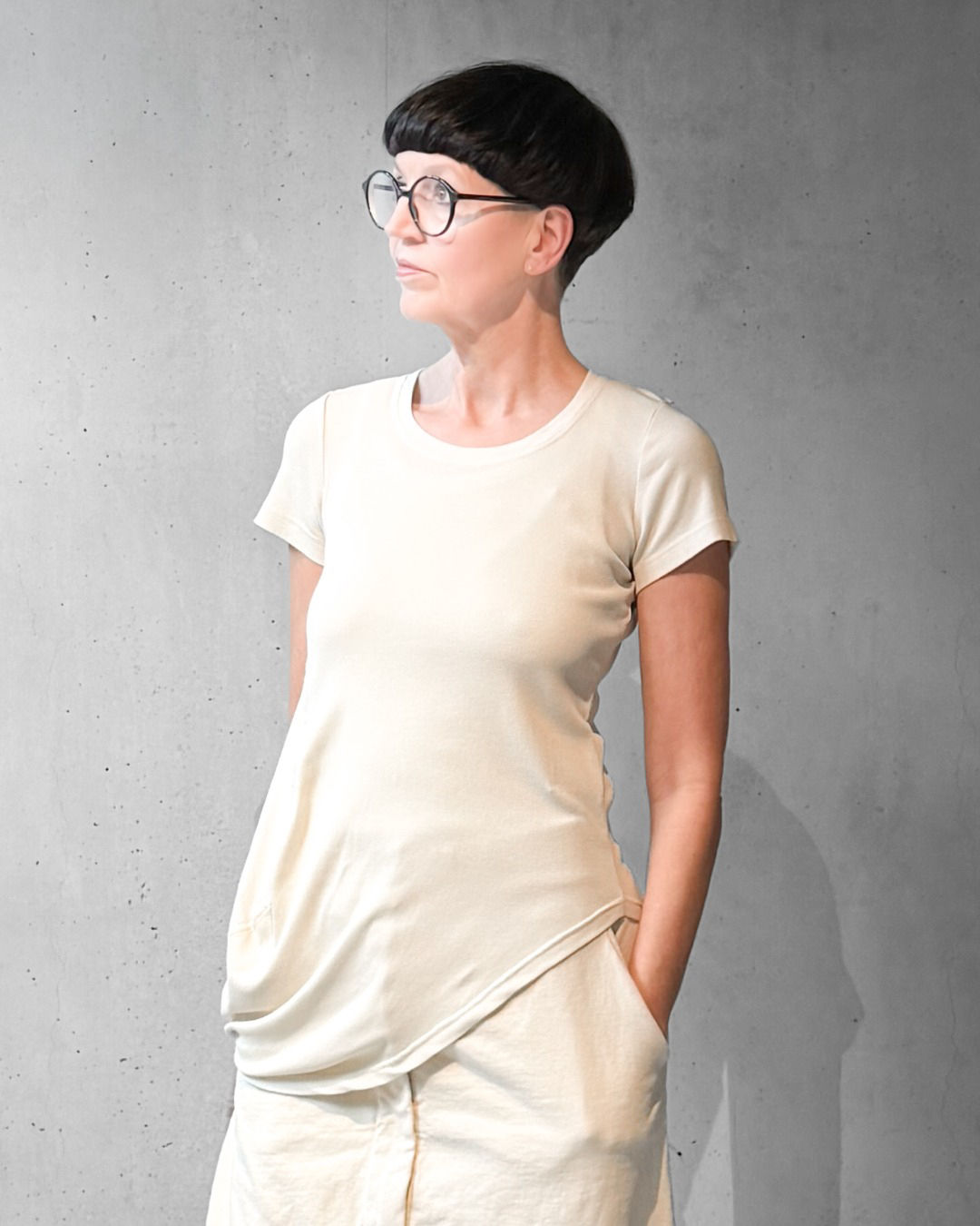 Tunika-Shirt kurzarm mit seitlichen Detail in "Marshmallow" von RUNDHOLZ