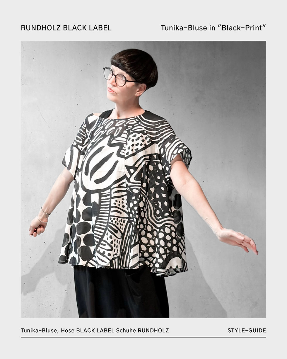 Miniaturbild: Luftige Tunika-Bluse in "Black-Print" von RUNDHOLZ BLACK LABEL