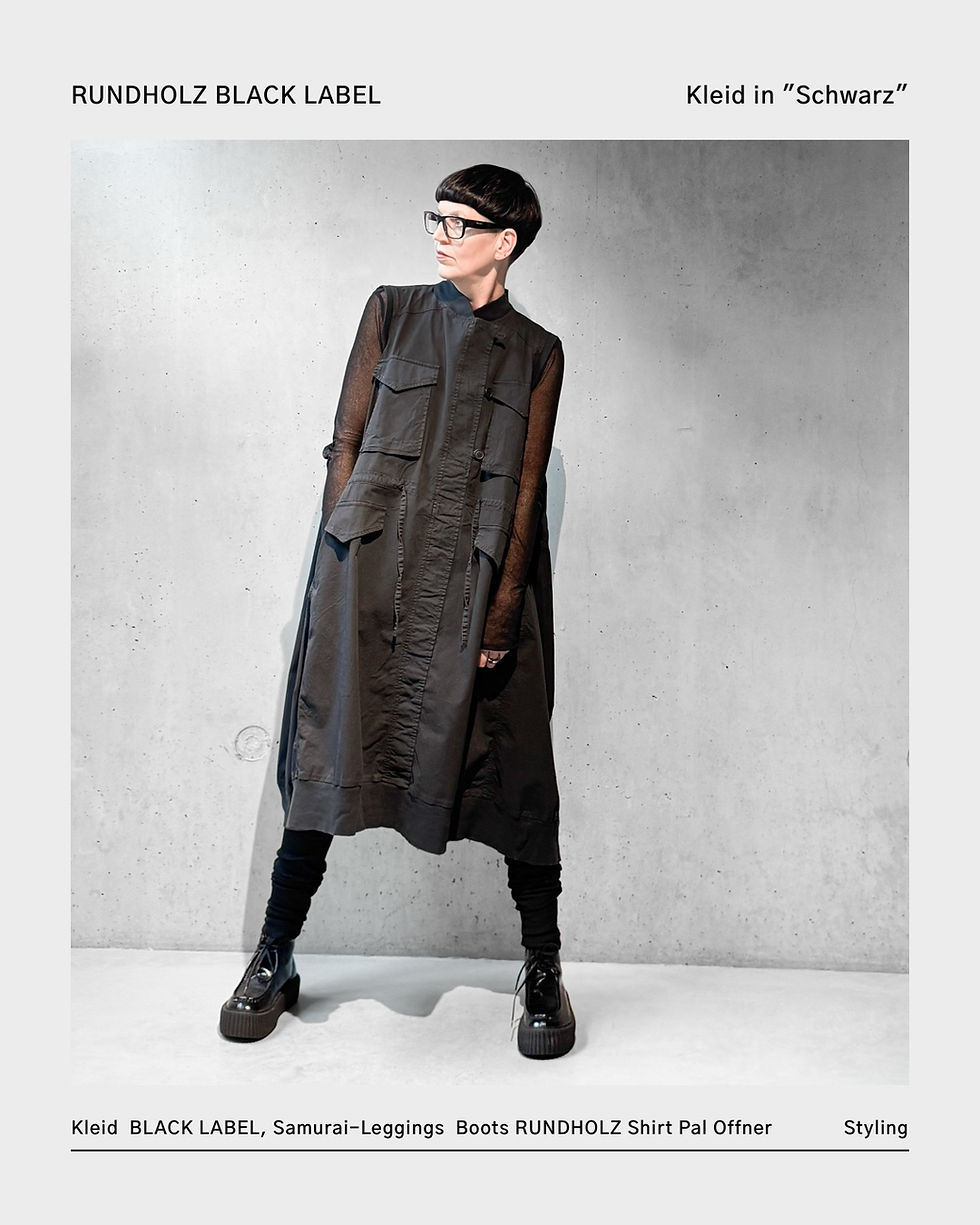 Miniaturbild: Ärmelloses Kleid von Rundholz Black Label - entdecke die vielseitigen Looks im avantgardistischen Stil.