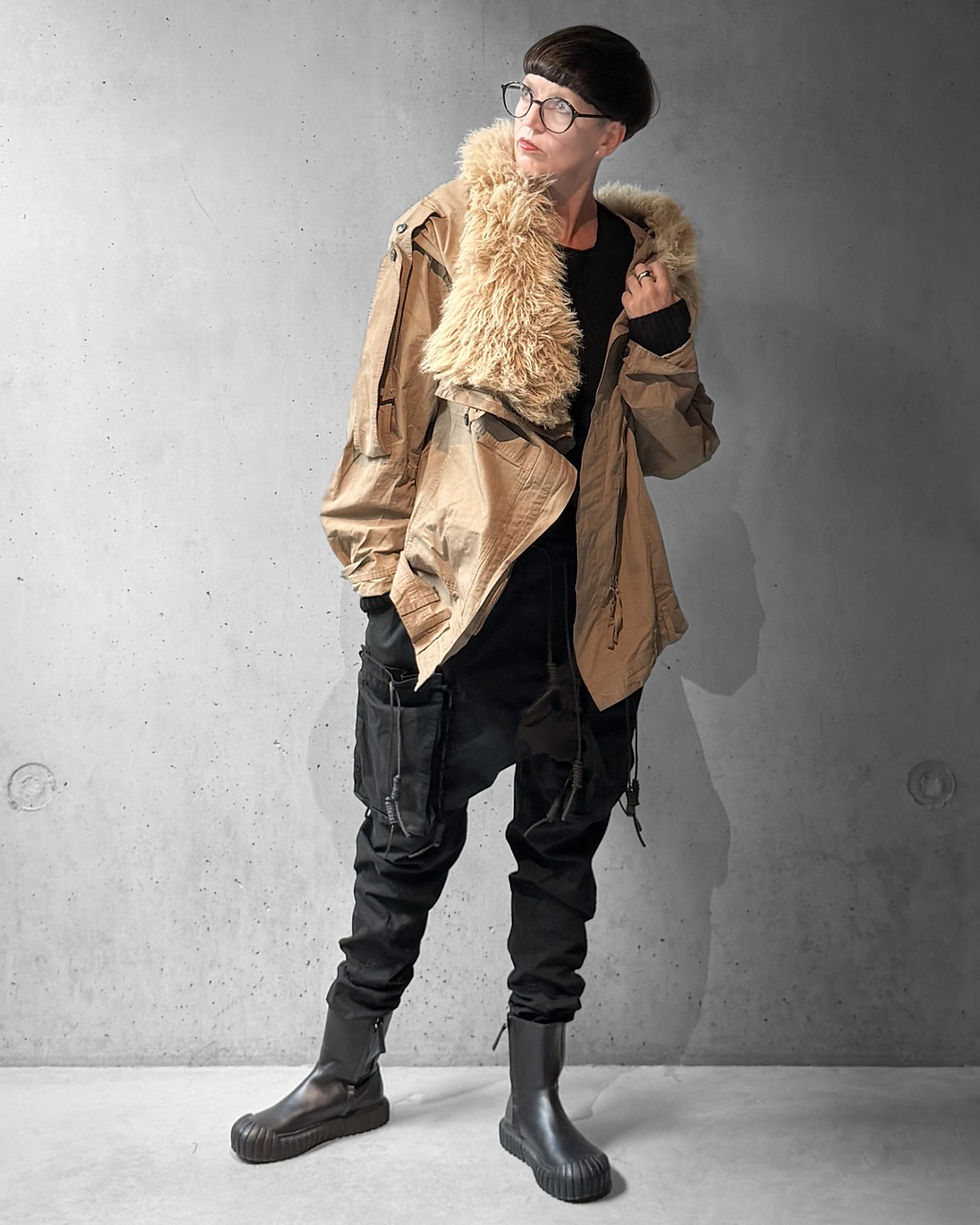 Miniaturbild: Tiefschritt-Hose mit Ripp-Zugbund in "Schwarz" 260er Serie von RUNDHOLZ DIP