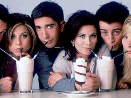 Tras la suspensión por la pandemia, Matthew Perry confirmó fecha de rodaje del reencuentro "Friends"