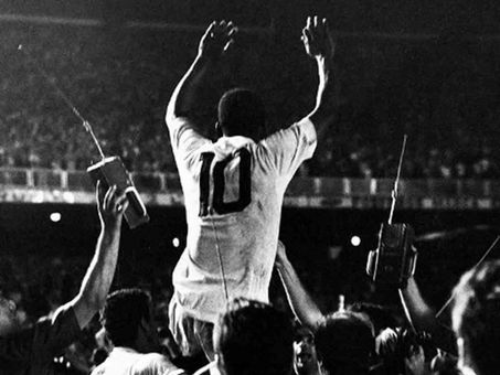 El día que Pelé marcó su gol número mil