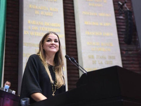 PROPONE CECILIA PATRÓN CREAR EL INSTITUTO NACIONAL DEL CÁNCER DE MAMA