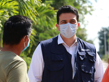 Pescadores reciben vales hasta la puerta de su hogar