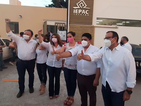 PRI registra su primer bloque de candidatos para las elecciones del 6 de junio