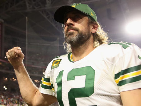 PACKERS NEGOCIAN CONTRATO CON AARON RODGERS PARA QUE SEA EL MEJOR PAGADO DE 2022 EN LA NFL