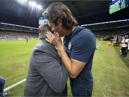 Así fue el encuentro entre Miguel Herrera y Santiago Solari