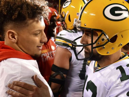 Patrick Mahomes es rebasado por Aaron Rodgers como favorito a JMV