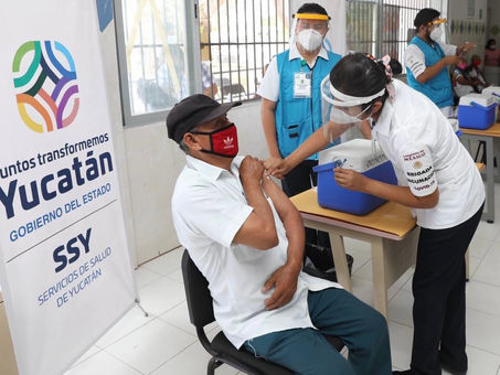Anuncia Mauricio Vila que la próxima semana llegarán 105 mil vacunas para empezar en Mérida