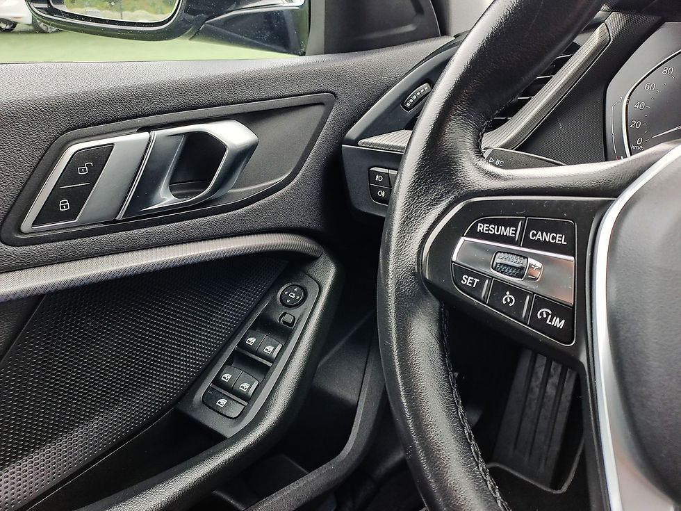 Miniatura: BMW 116D LOUNGE AUTO 116CV DIESEL 2021