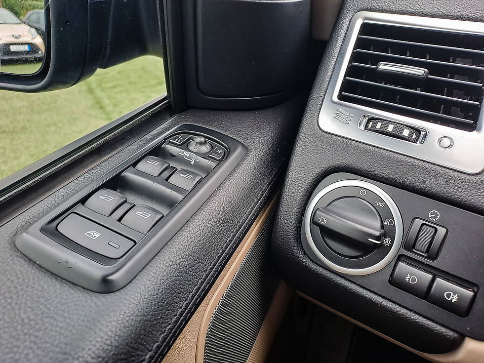 Miniatura: LAND ROVER RANGE ROVER SPORT 3.0HSE 245CV DIESEL 2011