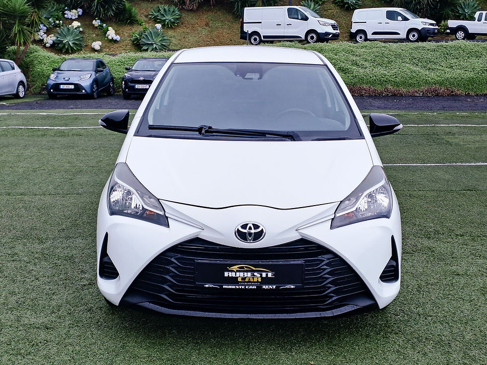 Miniatura: TOYOTA YARIS 1.4 D4D 90CV COMERCIAL 2018