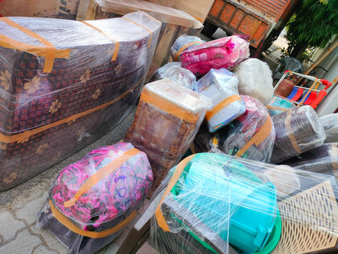 packers-and-movers (14).jpg