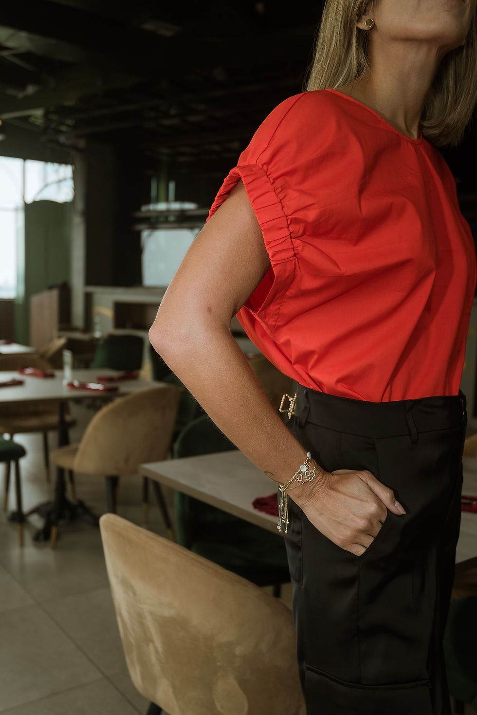 Miniatura: Crimson Breeze Blouse