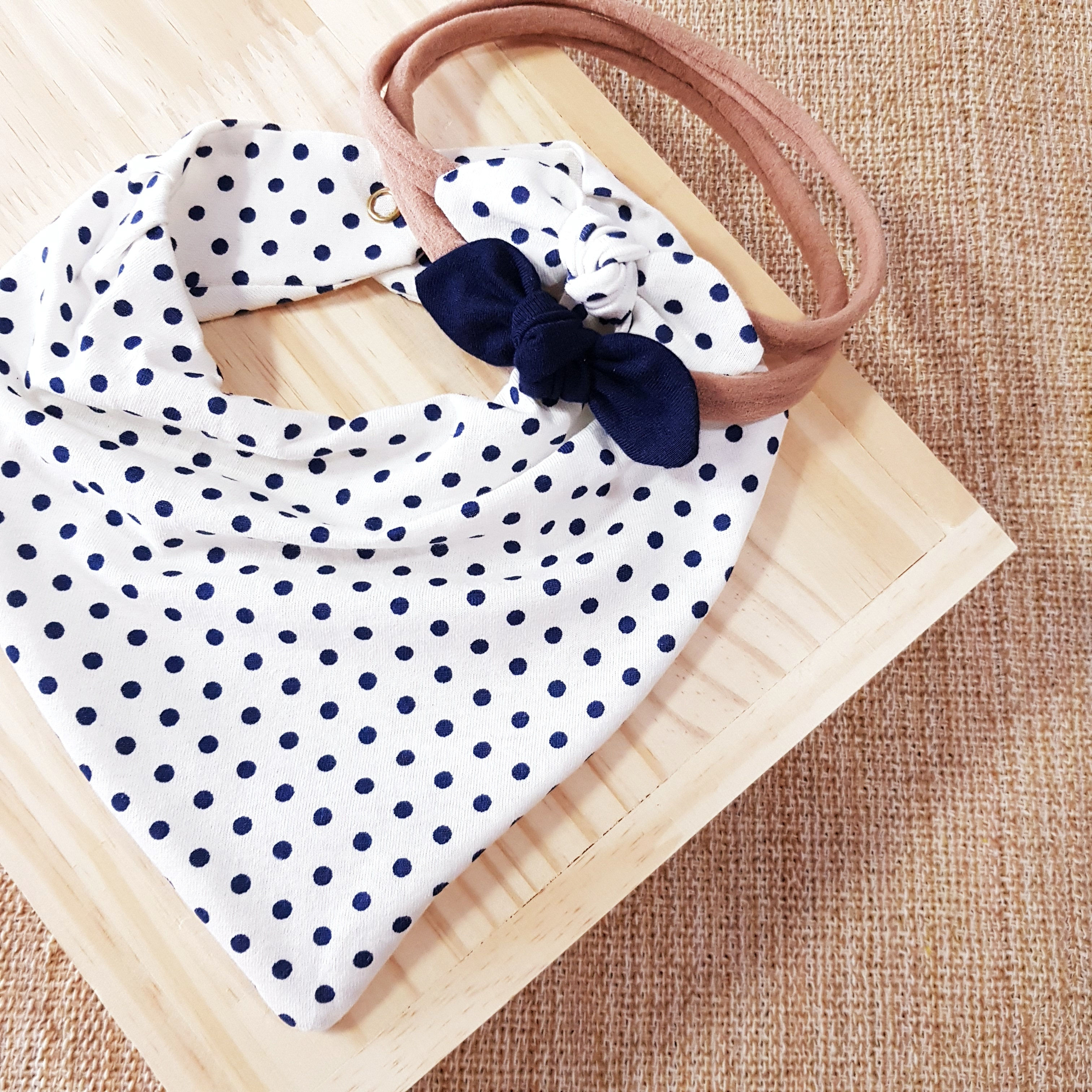 Conjunto Bandana +Laços Poás Off-White e Marinho