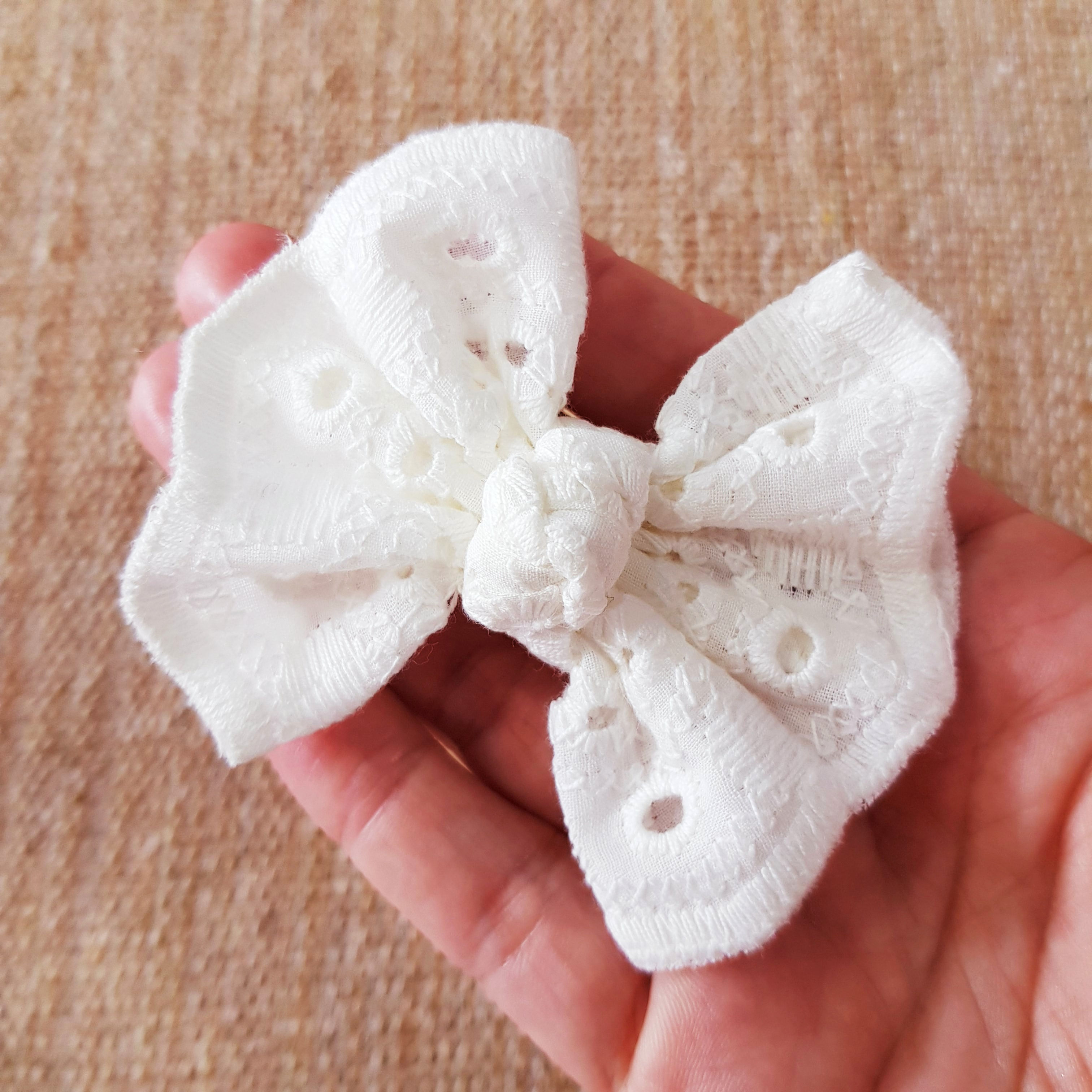 Laço Laise Butterfly Babado Off-White