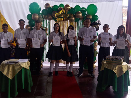 🌟📚 Reconocimiento al esfuerzo y dedicación 🎓✨