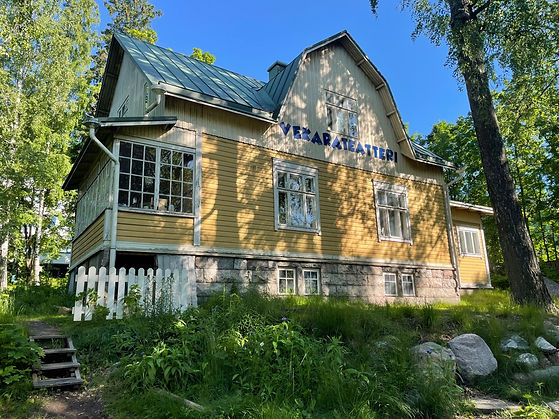 Vekarateatteri vuokraa tilat Large.jpeg