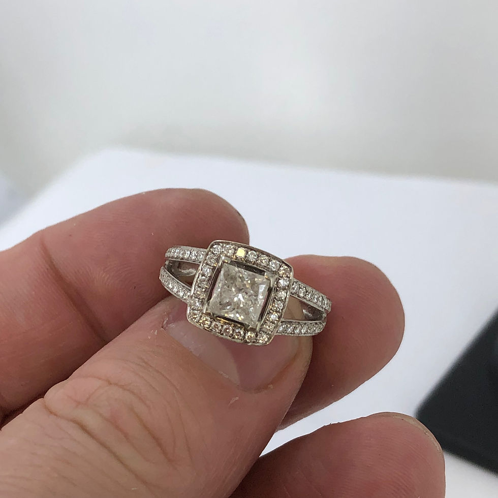 Thumbnail: 14k white gold diamond ring size 6