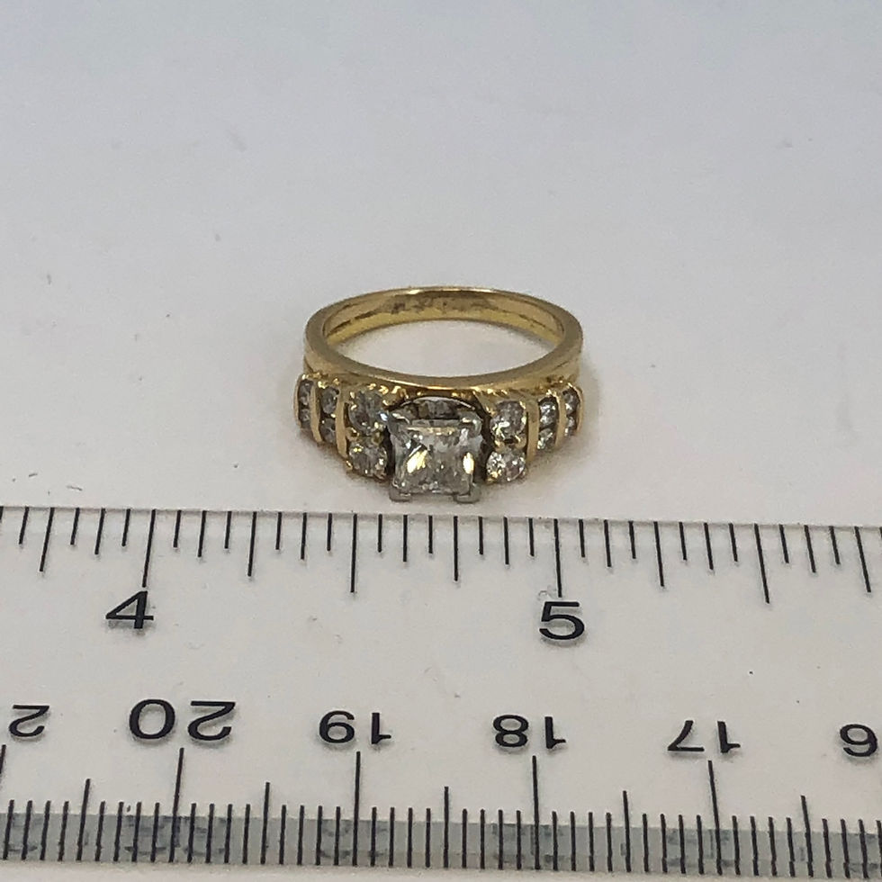 Thumbnail: 14k yellow gold diamond ring size 5.5 