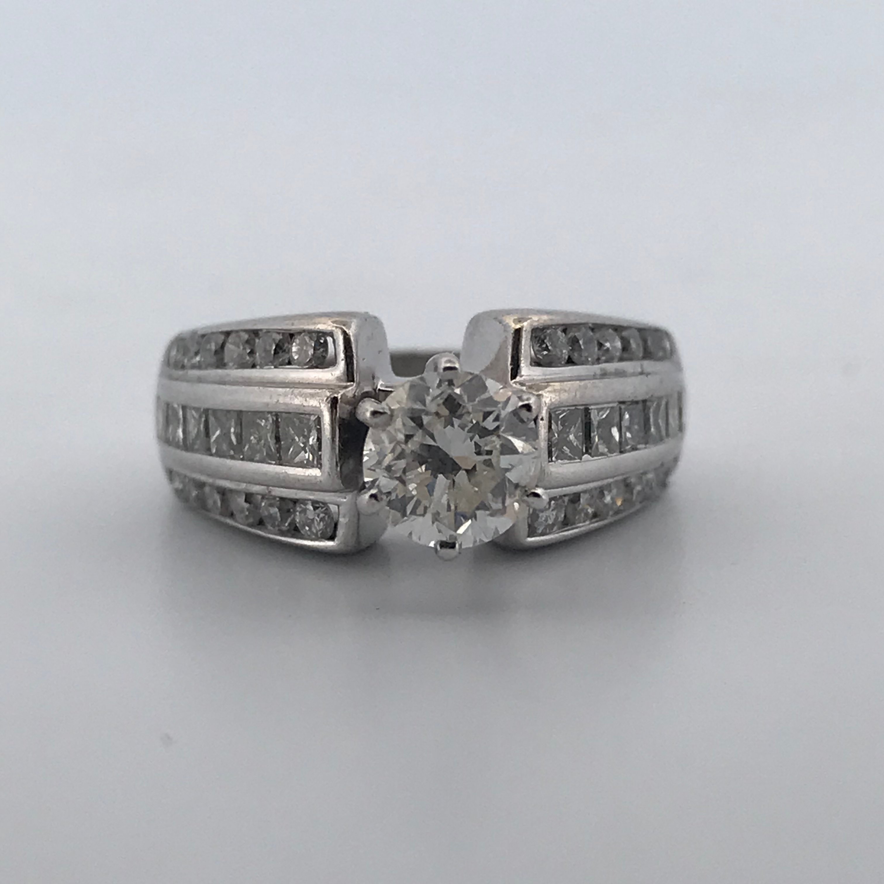 14k yellow gold 2.06 diamond ring size 6.25