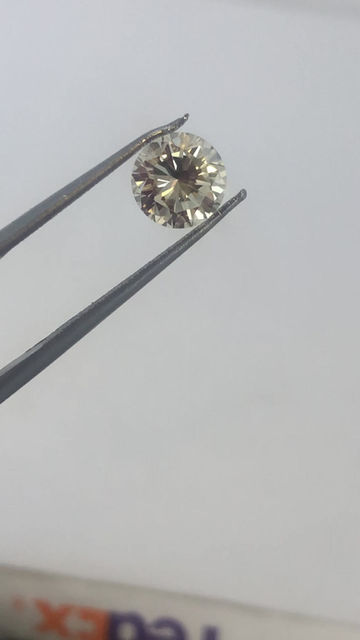 Thumbnail: 1.06ct gia certified round natural diamond L vs2 