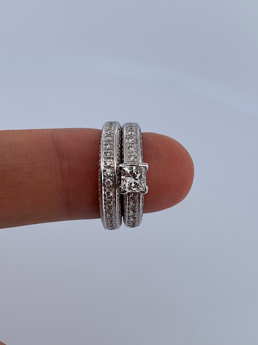 Thumbnail: 18k white gold 1.51ct diamond ring set size 7