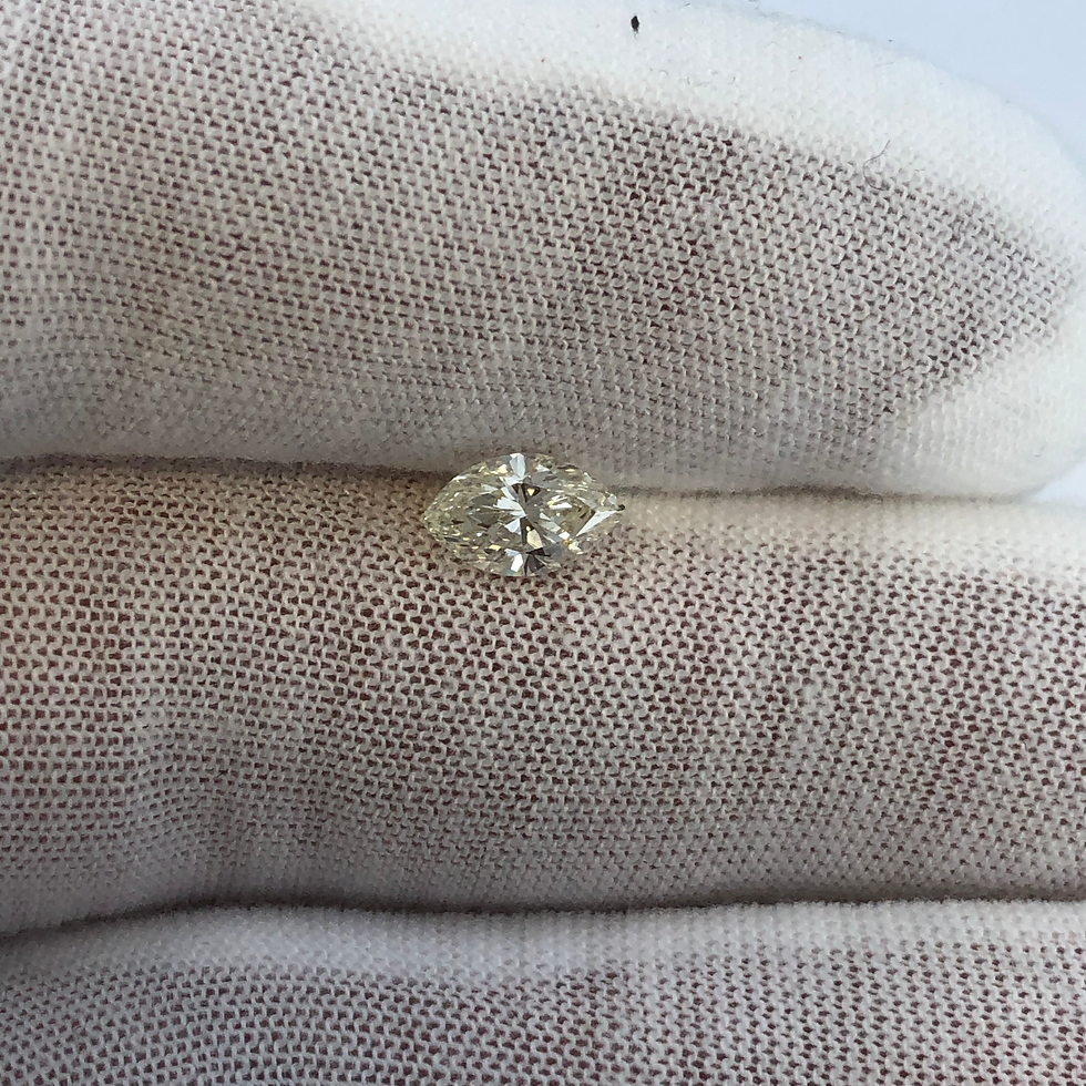 Thumbnail: Gia certified  1.01ct marquise natural  diamond  k si1