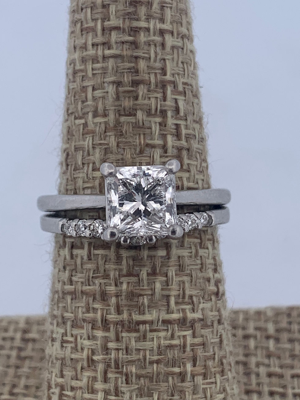 Thumbnail: Platinum Gia certified 1.68ct D vvs1 natural diamond ring size 5.75