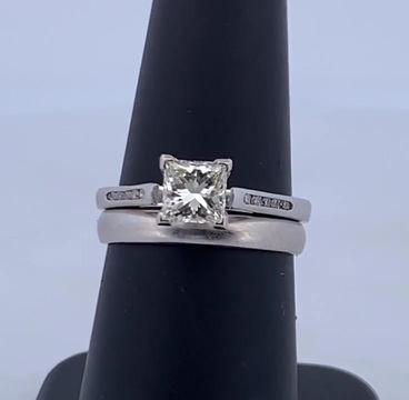 Thumbnail: 14k-10k white gold 0.99ct Diamond Ring set size 7