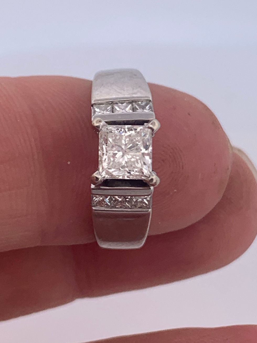 Thumbnail: 14k white gold diamond ring size 7.5 IGI certified 